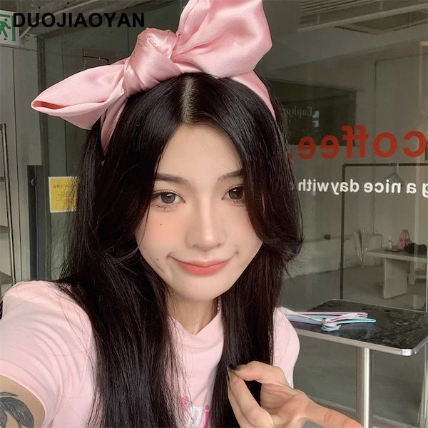 Qoo10] バービー 送料無料 リボン カチューシャ 幅広 サ