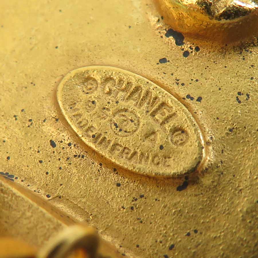 シャネル CHANEL イヤリング ココマーク メタル/ストーン ゴールド/ネイビー レディース e60464a シャネル CHANEL イヤリング ココマーク メタル/ストーン ゴールド/ネイビー レディース e60464a