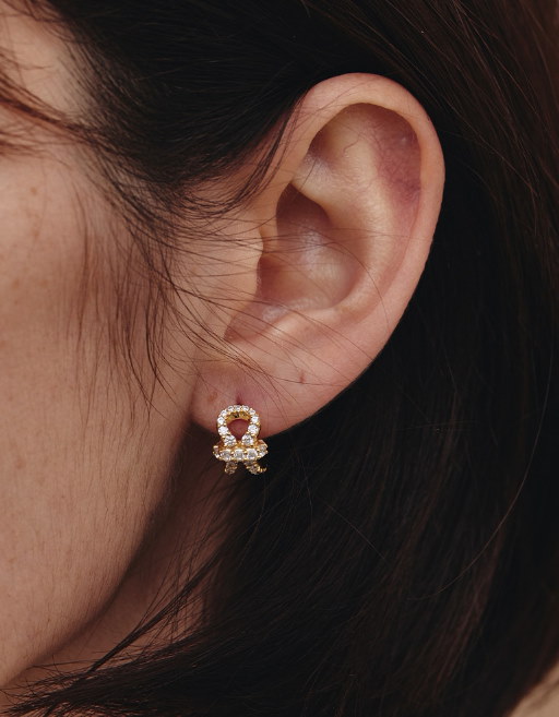 【HYERES LOR】24SS★ Aceh Silver One Touch Earrings HYERES LOR】24SS☆ Aceh Silver (C) Edge One Touch Earrings