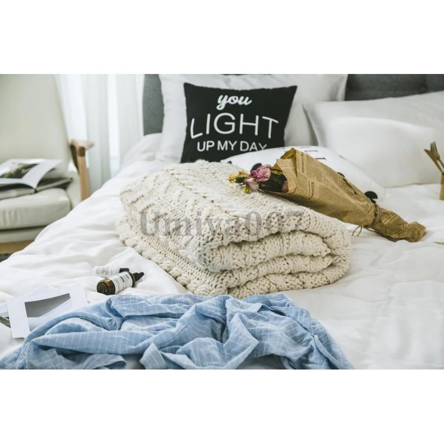 ケット ひざ掛け 毛布 ニット 暖かい柔らかい昼寝に対応冷房対策　ベッド ソファー用 ベッナー　ベッロー　ス用　丸洗い可