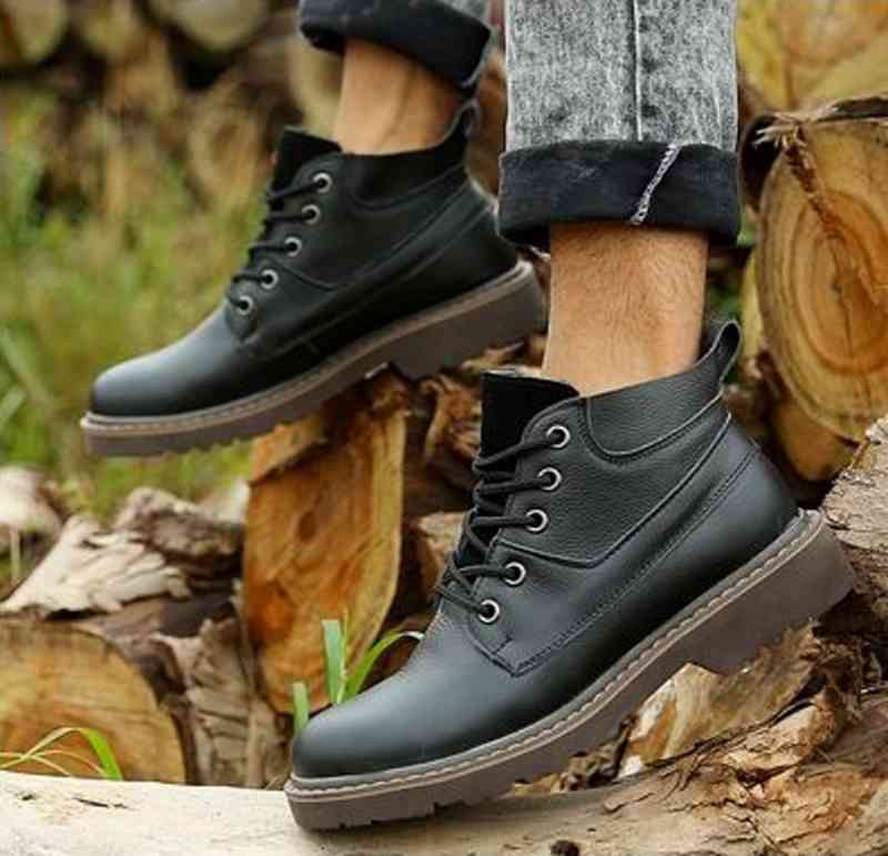ブーツ メンズ 冬 秋 モード ハイカット ジッパー シューズ ブーツ完全 ブランド レザー ワーク フロント 防水 本革 スエード 靴 革 滑らない 大人 幅広 春 黒 防寒 セット ファスナー 暖 ブーツ メンズ 冬 秋 モード ハイカット ジッパー シューズ ブーツ完全 ブランド レザー ワーク フロント 防水 本革 スエード 靴 革 滑らない 大人 幅広 春 黒 防寒 セット ファスナー 暖