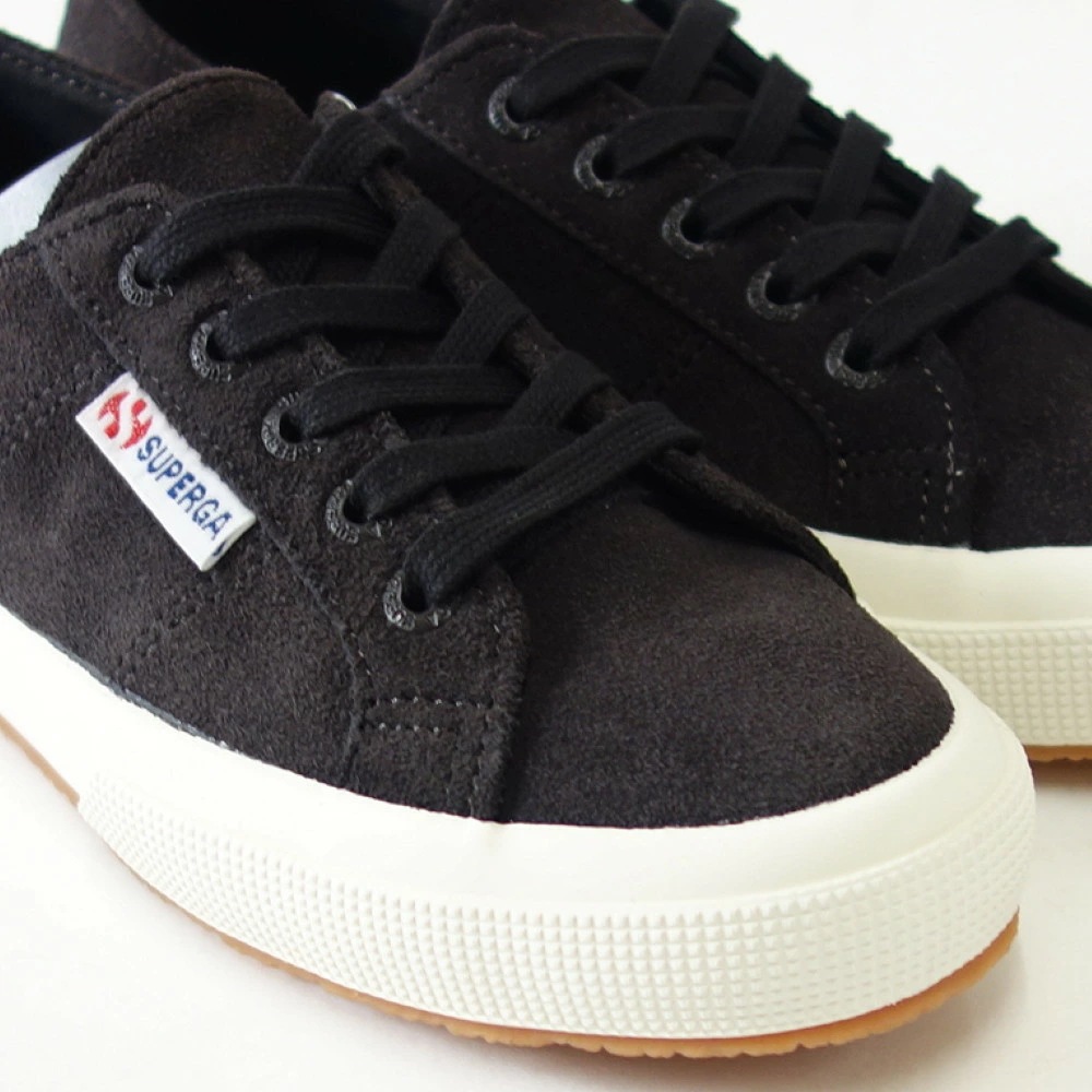 2750 SUEDE（ユニセックス）BLACK BRISTOL-FAVORIO (3a111e6wai5) 風合いの良い天然皮革スニーカー 「靴」