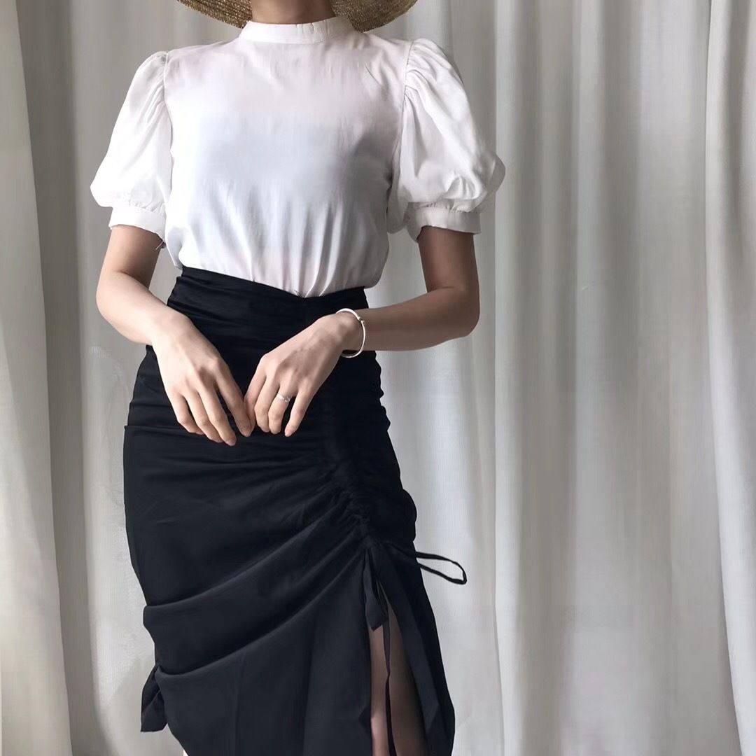 レディース Tシャツ トップス パフスリーブ シンプル 人気 半袖 ハイネック 大人 可愛い きれいめ シンプル おしゃれ キュート フォーマル 無地 春 夏 普段使い お出かけ 通勤 通学 デート レディース Tシャツ トップス パフスリーブ シンプル 人気 半袖 ハイネック 大人 可愛い きれいめ シンプル おしゃれ キュート フォーマル 無地 春 夏 普段使い お出かけ 通勤 通学 デート