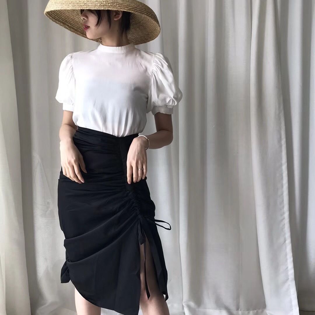 レディース Tシャツ トップス パフスリーブ シンプル 人気 半袖 ハイネック 大人 可愛い きれいめ シンプル おしゃれ キュート フォーマル 無地 春 夏 普段使い お出かけ 通勤 通学 デート レディース Tシャツ トップス パフスリーブ シンプル 人気 半袖 ハイネック 大人 可愛い きれいめ シンプル おしゃれ キュート フォーマル 無地 春 夏 普段使い お出かけ 通勤 通学 デート