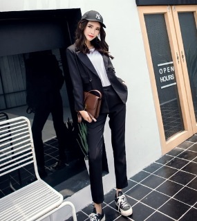 セットアップ ジャケット ズボン スーツ 袖あり 長袖 襟付き スリム 細身 Iライン スマート 切り替えデザイン 前開き 高級感 ボタン 上下セット 2点セット かわいい 可愛い きれいめ セットアップ ジャケット ズボン スーツ 袖あり 長袖 襟付き スリム 細身 Iライン スマート 切り替えデザイン 前開き 高級感 ボタン 上下セット 2点セット かわいい 可愛い きれいめ