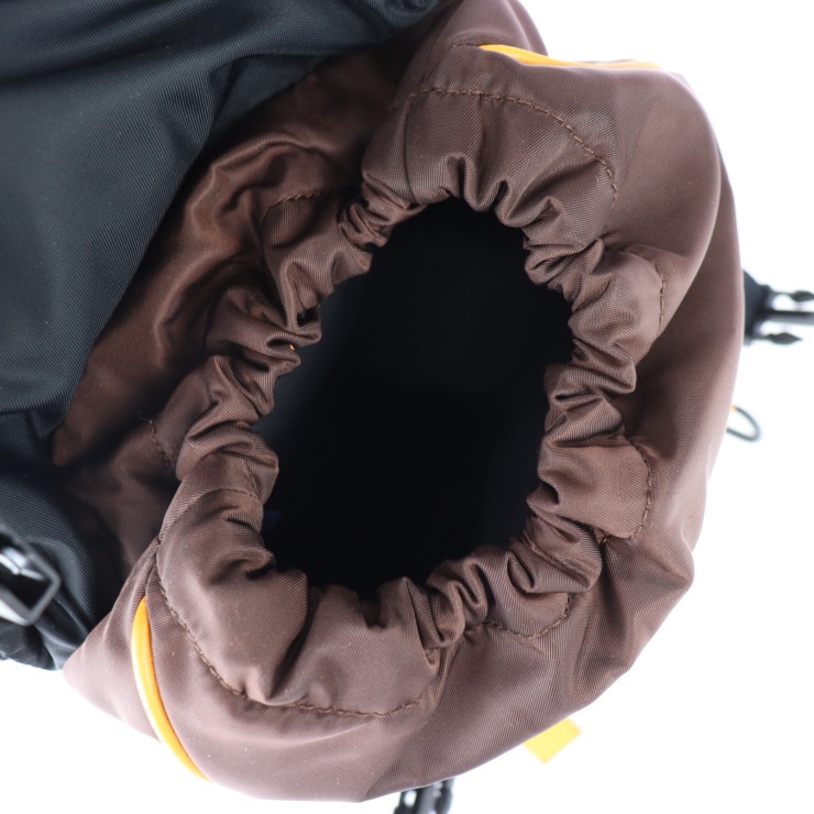 新古未使用展示品 BURBERRY バーバリー ボディバッグ 8017099 ML LEO NB0 110985 A1201 レオ ナイロン ブラウン シルバー金具 ショルダー【本物保証】 新古未使用展示品 BURBERRY バーバリー ボディバッグ 8017099 ML LEO NB0 110985 A1201 レオ ナイロン ブラウン シルバー金具 ショルダー【本物保証】