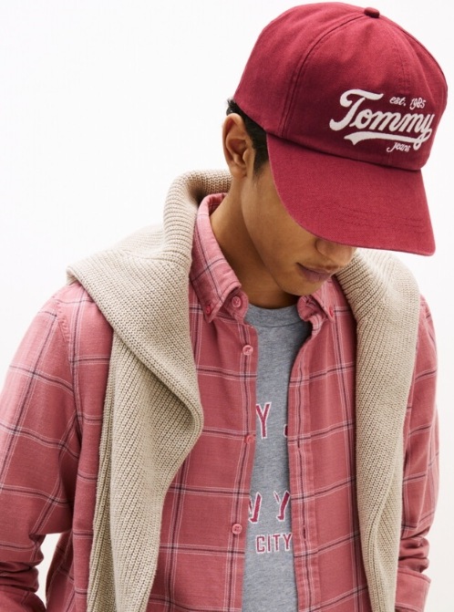 Archive Script Ballcap (T32F6AHT41TMT1)