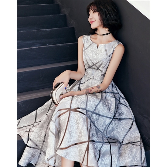 【取寄:納期2週間】演奏会ドレス ロングドレス 大きいサイズ 2XL 小さいサイズ 袖なし フェミニン ミドル丈 【取寄:納期2週間】演奏会ドレス ロングドレス 大きいサイズ 2XL 小さいサイズ 袖なし フェミニン ミドル丈