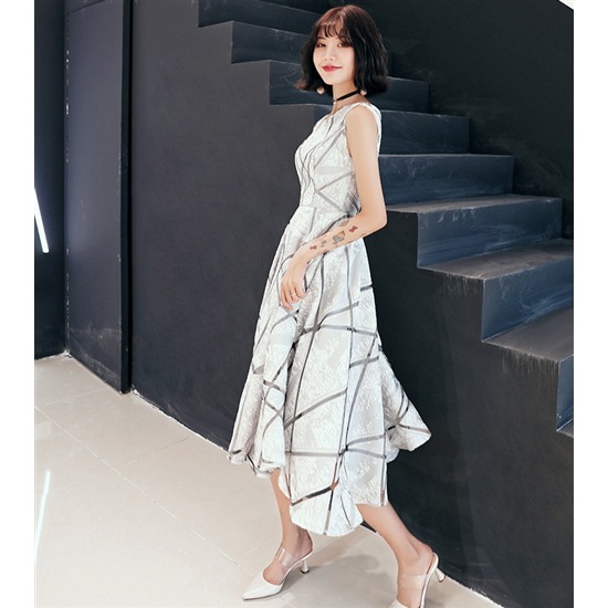 【取寄:納期2週間】演奏会ドレス ロングドレス 大きいサイズ 2XL 小さいサイズ 袖なし フェミニン ミドル丈 【取寄:納期2週間】演奏会ドレス ロングドレス 大きいサイズ 2XL 小さいサイズ 袖なし フェミニン ミドル丈