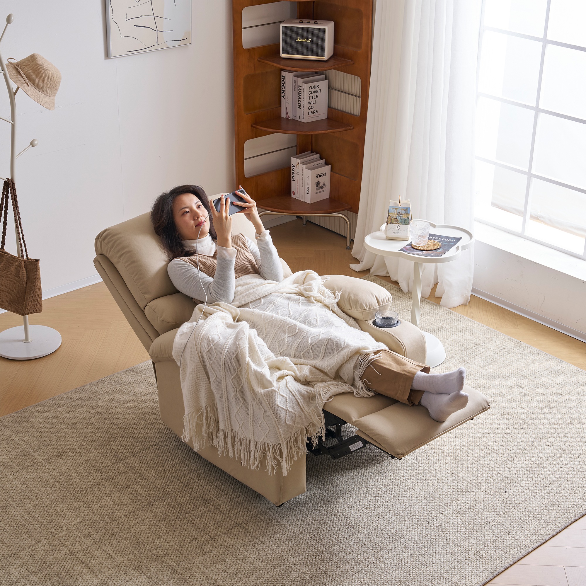 【国内発送　送.料.無.料】リクライニングチェア リクライニングソファ 1人掛け 電動 リクライニング オットマン一体型 パーソナルチェアー 電動ソファ 耐圧分散 リクライニングチェア 一人暮らし 一