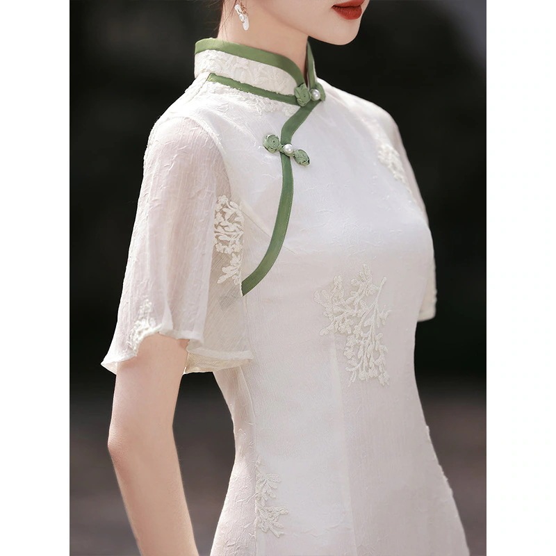 ワンピースドレスドレススタイル毎日 ホワイトチョンサム2025改善された女の子の若い気質ドレス小さな新鮮な ワンピースドレスドレススタイル毎日 ホワイトチョンサム2025改善された女の子の若い気質ドレス小さな新鮮な