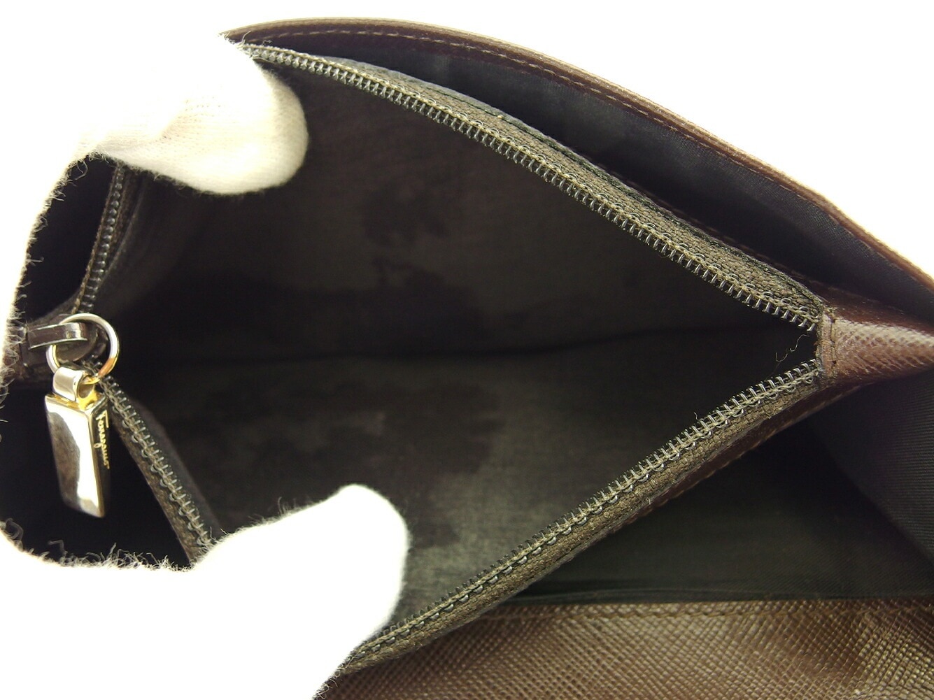 長財布 ファスナー付き 財布 ガンチーニ レディース メンズ ブラウン ゴールド 中古