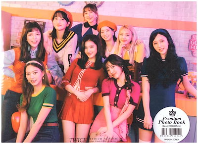 Qoo10] TWICE [トワイス] 高精細 写真集 : KPOP
