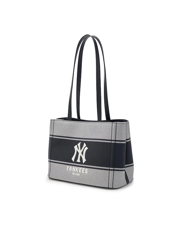 3ABQB015N 正規品保証 関税負担なし 韓国限定販売 [25S新商品] バーシティー レタリング キャンバス ショルダーバッグ ニューヨーク ヤンキース