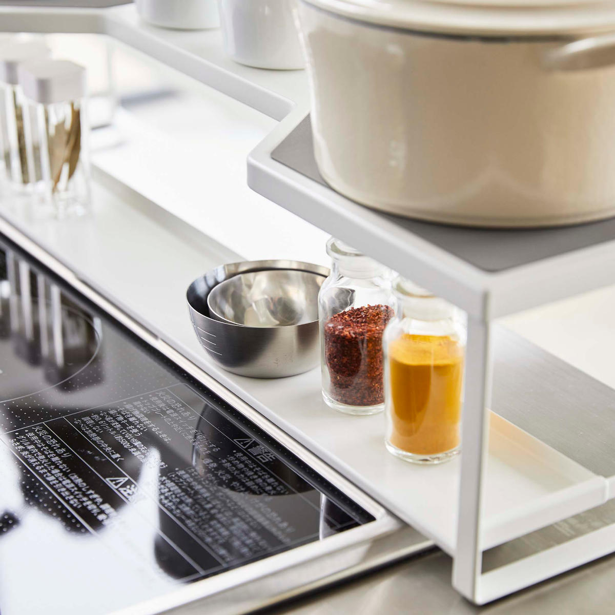 Plate コンロ奥ラック 排気口カバー付き 75cmコンロ用 プレート 山崎実業 コンロ ラック 隙間 コンロラック コンロ奥 カバー付き 75cm 収納 2段 排気口カバー コンロ周り Plate コンロ奥ラック 排気口カバー付き 75cmコンロ用 プレート 山崎実業 コンロ ラック 隙間 コンロラック コンロ奥 カバー付き 75cm 収納 2段 排気口カバー コンロ周り