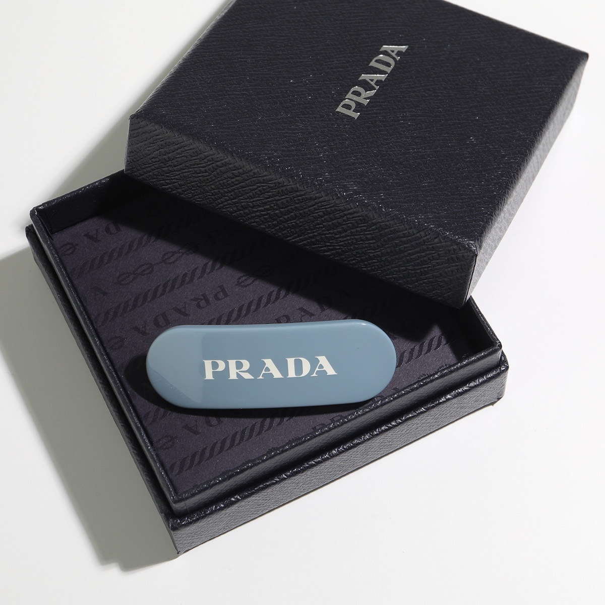 PRADA プラダ バレッタ 1IF108 2CLP レディース ヘアクリップ 髪留め プラスチック ロゴ ヘアアクセサリー F0076/CELESTE PRADA プラダ バレッタ 1IF108 2CLP レディース ヘアクリップ 髪留め プラスチック ロゴ ヘアアクセサリー F0076/CELESTE