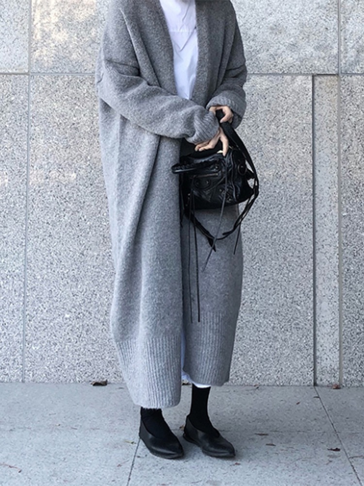 アウター コート 上着 ロング丈 袖あり 長袖 フリーサイズ グレー ブラック 上品 個性的 お洒落 主役級 存在感 無地 春 秋 冬 10代 20代 大人 超ロング丈 レディース 韓国 縦長ライン アウター コート 上着 ロング丈 袖あり 長袖 フリーサイズ グレー ブラック 上品 個性的 お洒落 主役級 存在感 無地 春 秋 冬 10代 20代 大人 超ロング丈 レディース 韓国 縦長ライン