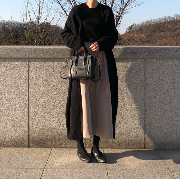 アウター コート 上着 ロング丈 袖あり 長袖 フリーサイズ グレー ブラック 上品 個性的 お洒落 主役級 存在感 無地 春 秋 冬 10代 20代 大人 超ロング丈 レディース 韓国 縦長ライン アウター コート 上着 ロング丈 袖あり 長袖 フリーサイズ グレー ブラック 上品 個性的 お洒落 主役級 存在感 無地 春 秋 冬 10代 20代 大人 超ロング丈 レディース 韓国 縦長ライン