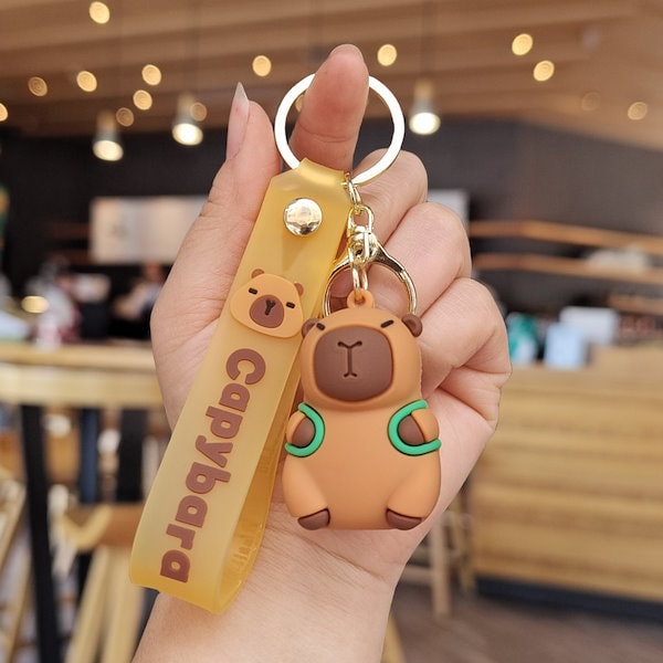 Qoo10] かわいいキャッピーキーホルダー漫画カピバ