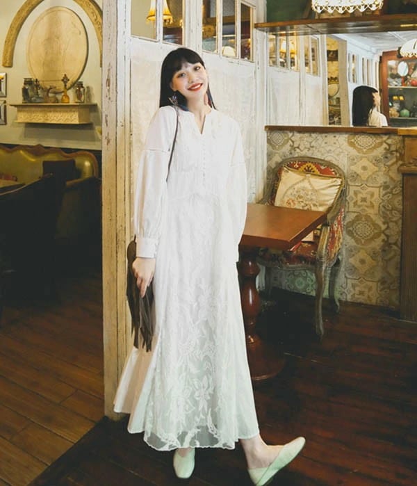 再入荷商品ワンピース 夏 長袖 無地 ハワイアン アロハ ボヘミア風 マキシ 長袖 リゾートワンピ 夏ワンピ ロング マキシワンピ 旅行 レディース ファッション リゾートワンピース 白 青 沖縄 母 再入荷商品ワンピース 夏 長袖 無地 ハワイアン アロハ ボヘミア風 マキシ 長袖 リゾートワンピ 夏ワンピ ロング マキシワンピ 旅行 レディース ファッション リゾートワンピース 白 青 沖縄 母