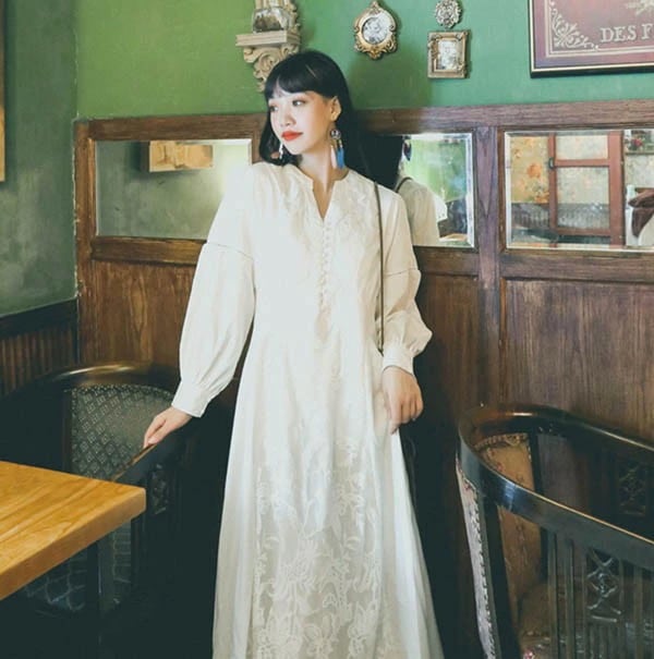 再入荷商品ワンピース 夏 長袖 無地 ハワイアン アロハ ボヘミア風 マキシ 長袖 リゾートワンピ 夏ワンピ ロング マキシワンピ 旅行 レディース ファッション リゾートワンピース 白 青 沖縄 母 再入荷商品ワンピース 夏 長袖 無地 ハワイアン アロハ ボヘミア風 マキシ 長袖 リゾートワンピ 夏ワンピ ロング マキシワンピ 旅行 レディース ファッション リゾートワンピース 白 青 沖縄 母