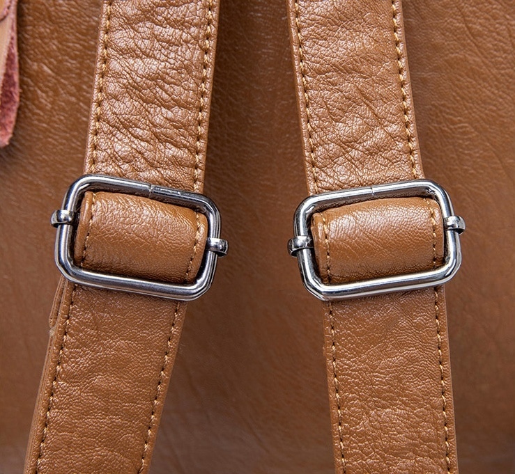 リュック レディース リュックサック マザーズリュック バッグパック 大容量 多収納 コンパクト フェイクレザー ブラウン ブラック 旅行 普段使い 定番 おでかけ 通勤 通学 学生 ママ 男女兼用