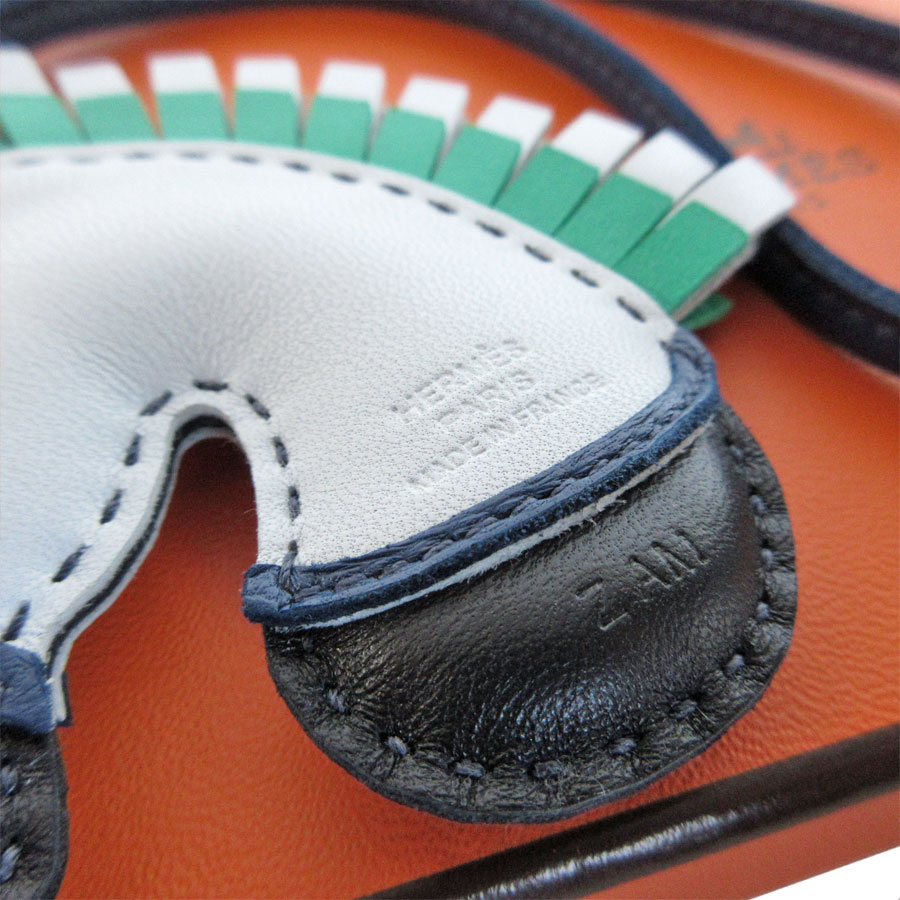 エルメス HERMES チャーム ジージーカマイユ アニョーミロ ブルー/グリーン レディース s0443a エルメス HERMES チャーム ジージーカマイユ アニョーミロ ブルー/グリーン レディース s0443a