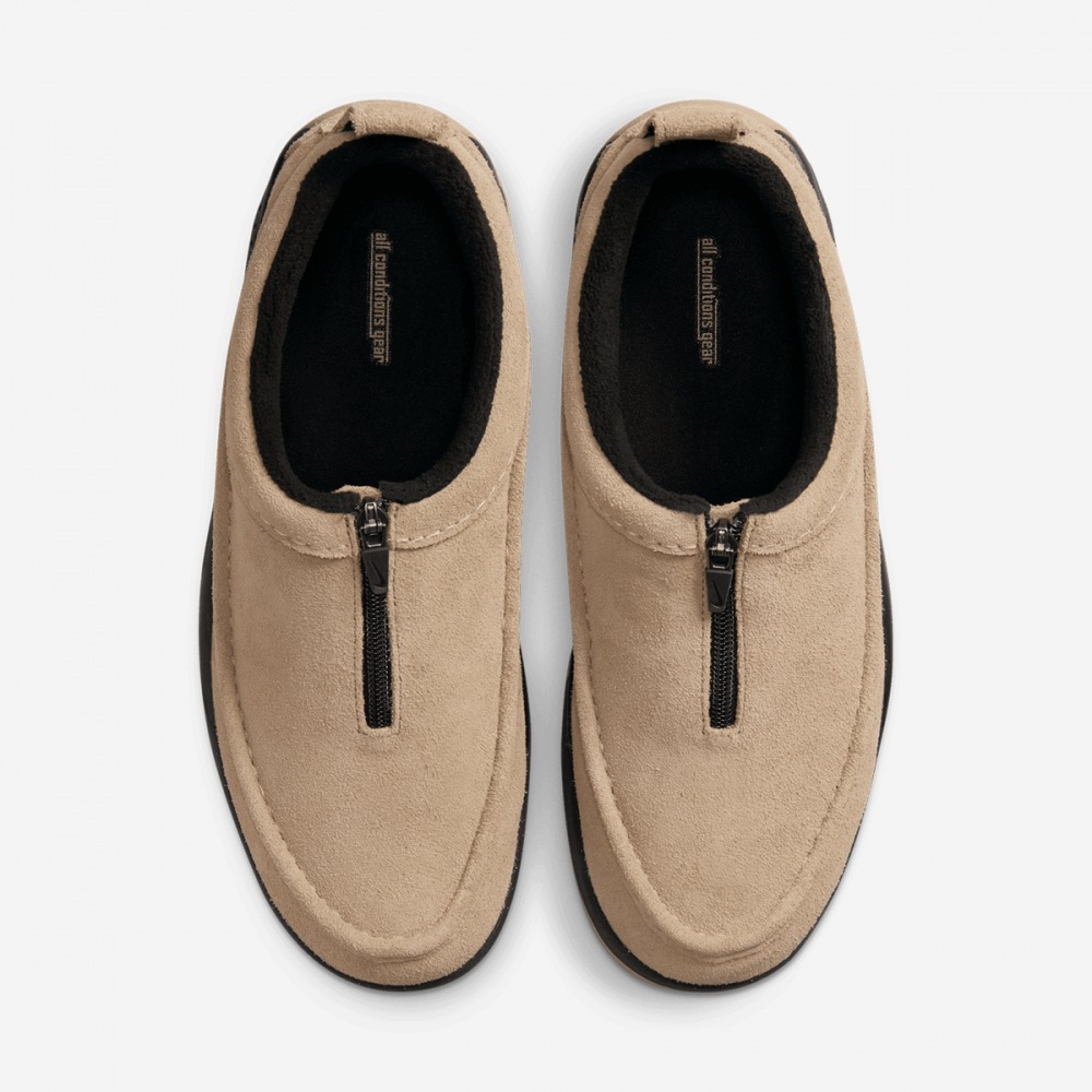 ナイキアクトイジー FV4317 200 ナイキアクトイジー FV4317 200