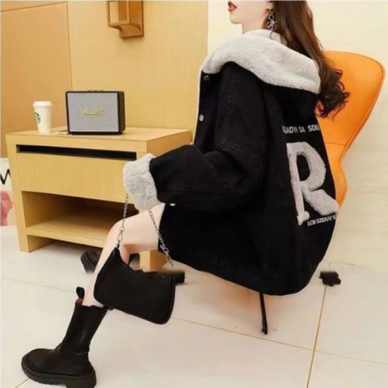 デニムジャケット オーバーサイズ ルーズ カジュアル シンプル デニム レディース 大きいサイズ デニムジャケット シンプル カジュアル オーバーサイズ ルーズ