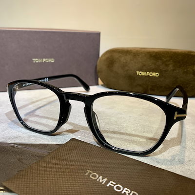 安い正規店 Tom Ford : TOMFORD TF5 : バッグ・雑貨 再入荷通販