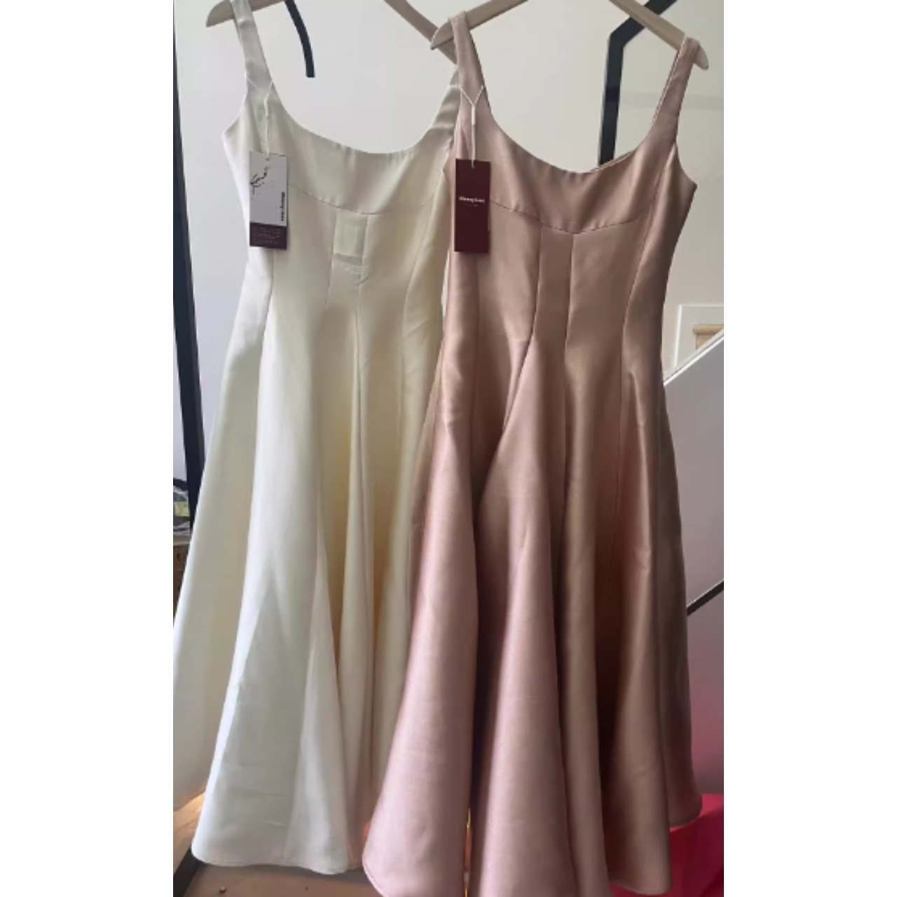 ドレス ワンピース パーティー 結婚式 二次会 披露宴 演奏会 発表会 ステージ キャバ ダンス 衣装 演劇 ラウンジ クラブ ロング 袖なし ノースリーブ スクエアネック マーメイド タイト スリム