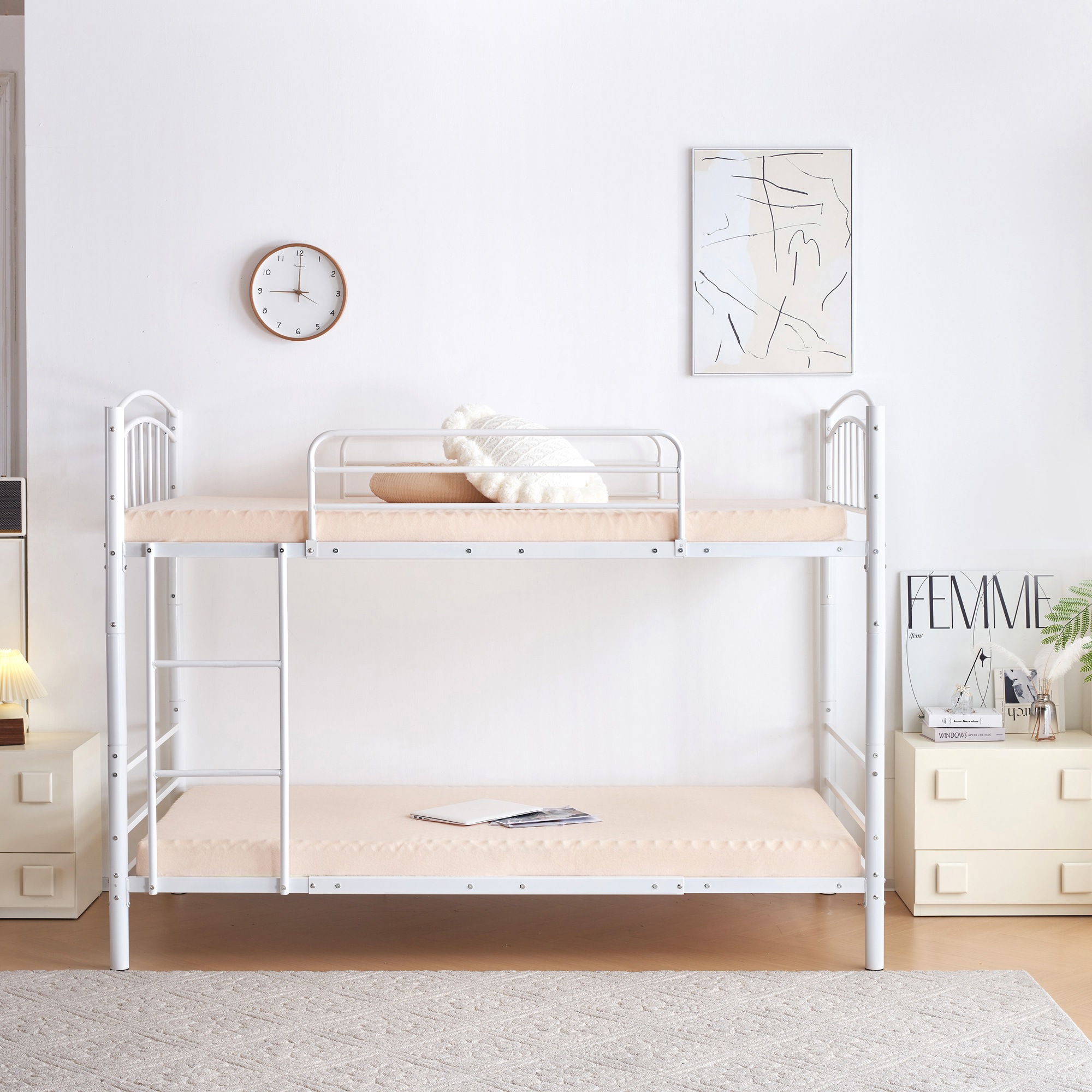 【大好評!最安値挑戦!】三段ベッドチール 耐震 ベッド シングル 分離可能 パイプベッド パイプ 金属製 頑丈 垂直はしご 業務用 社員寮 学生寮 China White 【大好評!最安値挑戦!】三段ベッドチール 耐震 ベッド シングル 分離可能 パイプベッド パイプ 金属製 頑丈 垂直はしご 業務用 社員寮 学生寮 China White