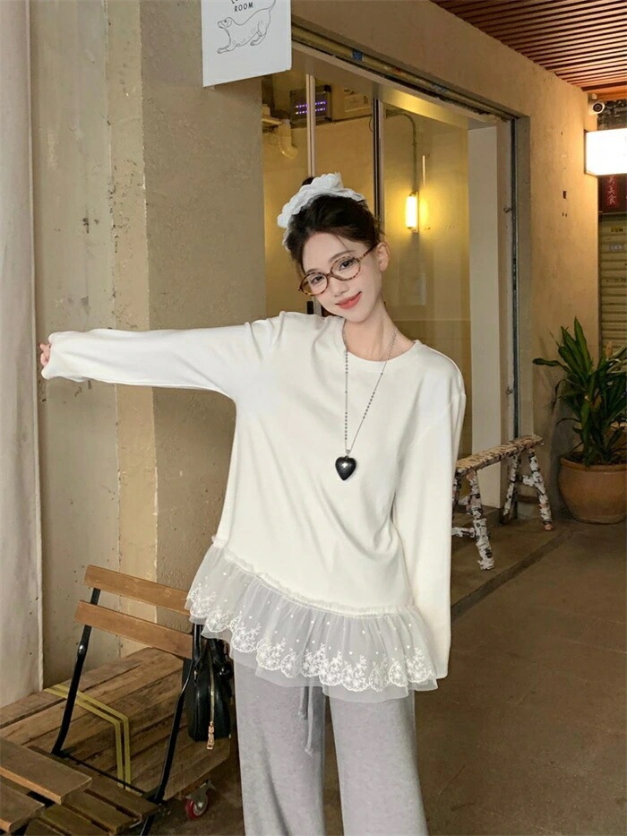 【急速出荷】異素材切り替えTシャツ Tシャツ 異素材切り替え レディース 秋冬 切り替え 長袖 レース クルーネック 切り替えTシャツ 可愛い 無地 レイヤード 重ね着 韓国風 体型カバー 着瘦せ 森 【急速出荷】異素材切り替えTシャツ Tシャツ 異素材切り替え レディース 秋冬 切り替え 長袖 レース クルーネック 切り替えTシャツ 可愛い 無地 レイヤード 重ね着 韓国風 体型カバー 着瘦せ 森