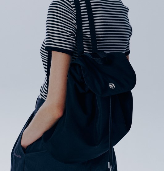 marithe francois girbaud CIRCLE LOGO BACKPACK 2 colors 韓国のファッションブランド
