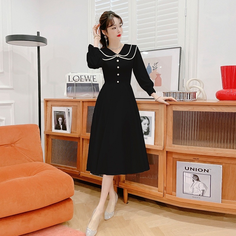 白い小さなドレスは2025年の女性のための宴会ドレスで通常着用できます 白い小さなドレスは2025年の女性のための宴会ドレスで通常着用できます