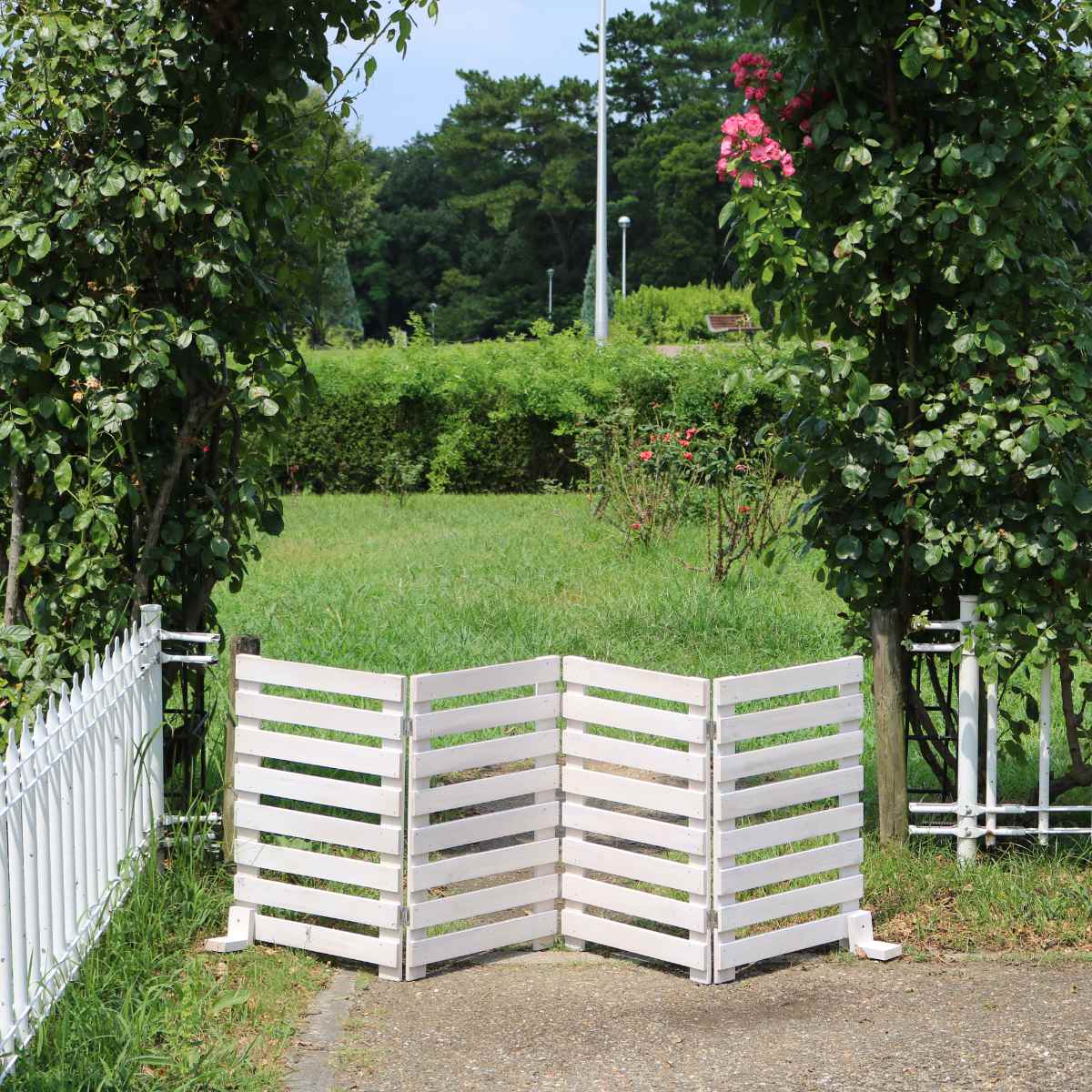 フェンス 折り畳めるウッドフェンス 幅160cm 横ボーダー 2枚組 ガーデンフェンス 柵 折りたたみ 4連 園芸 エクステリア 雑貨 ウッドフェンス 花壇 庭 ベランダ バルコニー