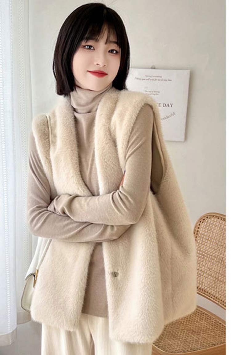 【2点購入25O円OFF】フェイクファー ベスト レディース 秋冬 ファーベスト 大きいサイズ ノーカラー ビッグVネック ロングファーベスト 前開き ヒップカバー 裏地 かわいい ロングベスト ジ 【2点購入25O円OFF】フェイクファー ベスト レディース 秋冬 ファーベスト 大きいサイズ ノーカラー ビッグVネック ロングファーベスト 前開き ヒップカバー 裏地 かわいい ロングベスト ジ