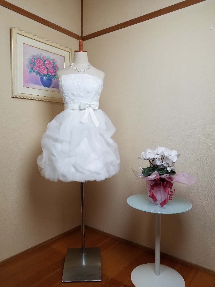 ウェディングドレス ミニ ミニドレス 花嫁 二次会 結婚式 披露宴 ドレス ウエディングドレス パーティードレス 演奏会 発表会 ステージ ドレス 衣装 大きいサイズ 編み上げ ベアトップ リボン ミ