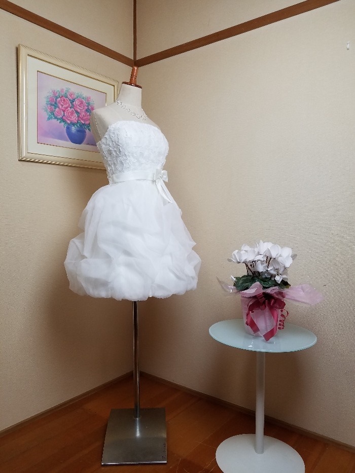 ウェディングドレス ミニ ミニドレス 花嫁 二次会 結婚式 披露宴 ドレス ウエディングドレス パーティードレス 演奏会 発表会 ステージ ドレス 衣装 大きいサイズ 編み上げ ベアトップ リボン ミ