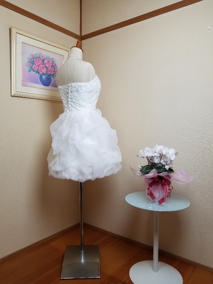 ウェディングドレス ミニ ミニドレス 花嫁 二次会 結婚式 披露宴 ドレス ウエディングドレス パーティードレス 演奏会 発表会 ステージ ドレス 衣装 大きいサイズ 編み上げ ベアトップ リボン ミ