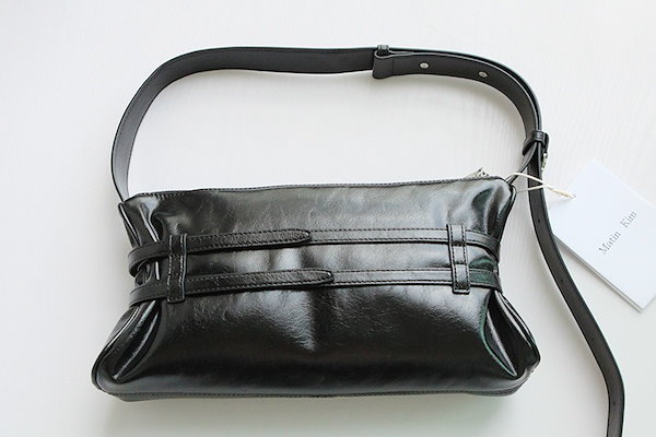 【Matin Kim】韓国人気★BELTED SHOULDER BAG 新品 韓国 Matin Kim マーティンキムBELTED SHOULDER BAG