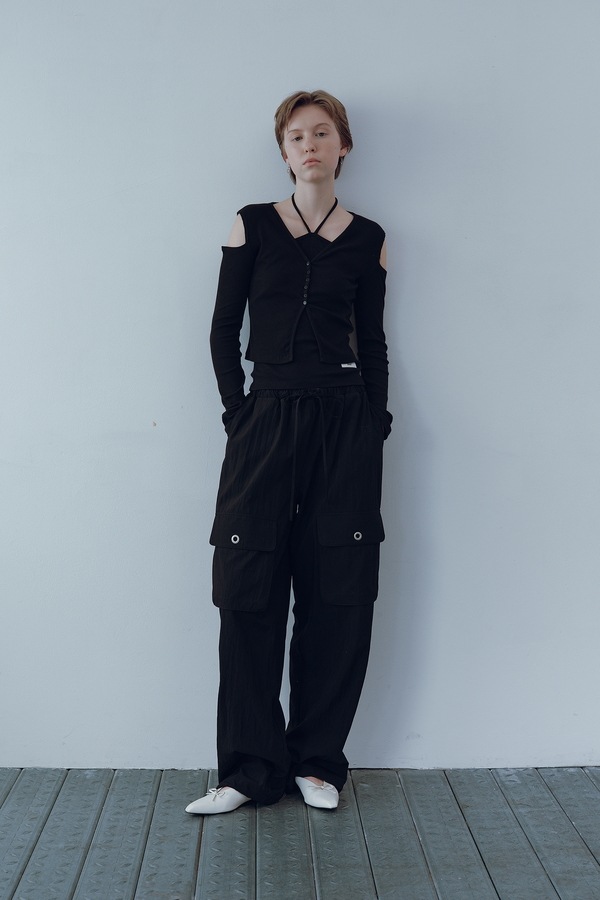 【DEINET】 LAYER BUTTON CARDIGAN : BLACK 【DEINET】 LAYER BUTTON CARDIGAN : BLACK