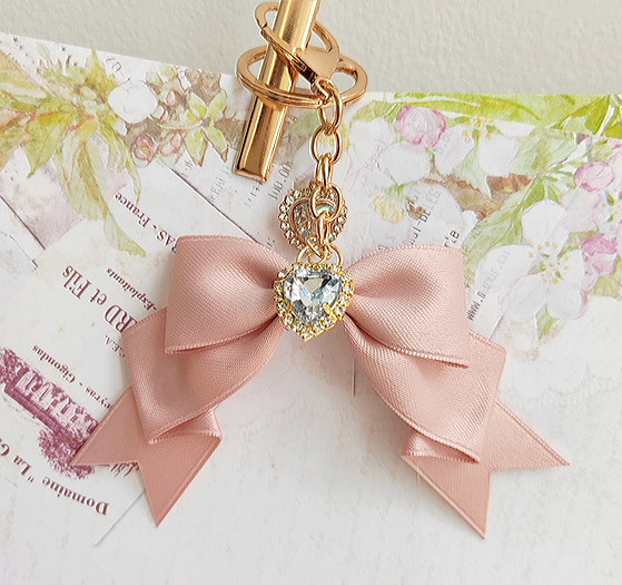 Qoo10] リボン バッグチャーム アクセサリー キ