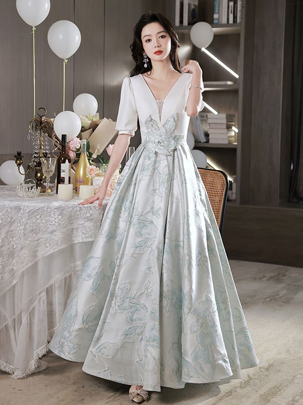 刺繍入りグレーのロングドレス niana 刺繍入りグレーパーティードレス niana 刺繍レース切り替え