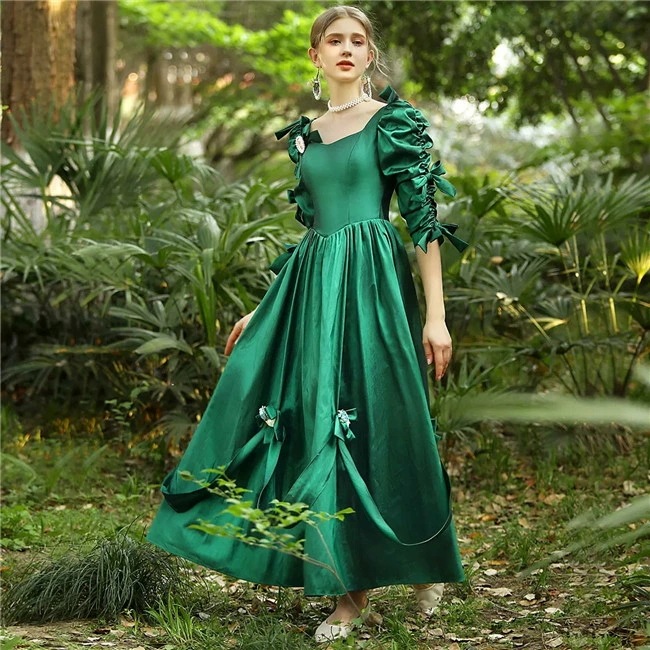 【フリーサイズ】ビリジャン 貴族 衣装 オーダーメイド可能 王族服 ジュリエット カラードレス 新劇演出 現代劇演出 ヨーロッパ風 結婚式 演出服 パーティードレス コスプレ衣装 コスチューム 【フリーサイズ】ビリジャン 貴族 衣装 オーダーメイド可能 王族服 ジュリエット カラードレス 新劇演出 現代劇演出 ヨーロッパ風 結婚式 演出服 パーティードレス コスプレ衣装 コスチューム