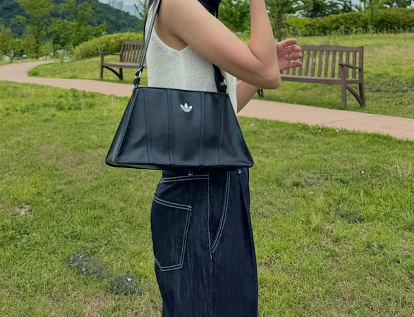 Qoo10] adidas Mini Airliner Bag IL