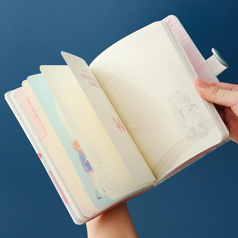 雑多なNAスターの校刊のオリジナルの手描きの挿し絵の立体色のページのノートの磁気は冊のノートの学生を 送料無料
