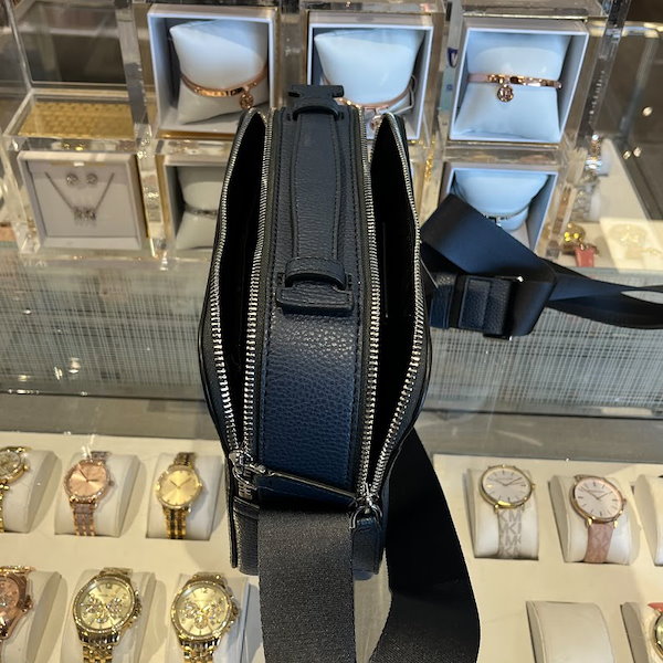 Qoo10] Michael Kors 即発 正規品 USA直送 アウトレット