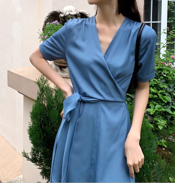 レディース ワンピース ドレス ロング 半袖 Vネック フレア スリム 細身 Aライン バックリボン ファスナー ハイウエスト かわいい 大人可愛い きれいめ シンプル カジュアル 上品 おしゃれ