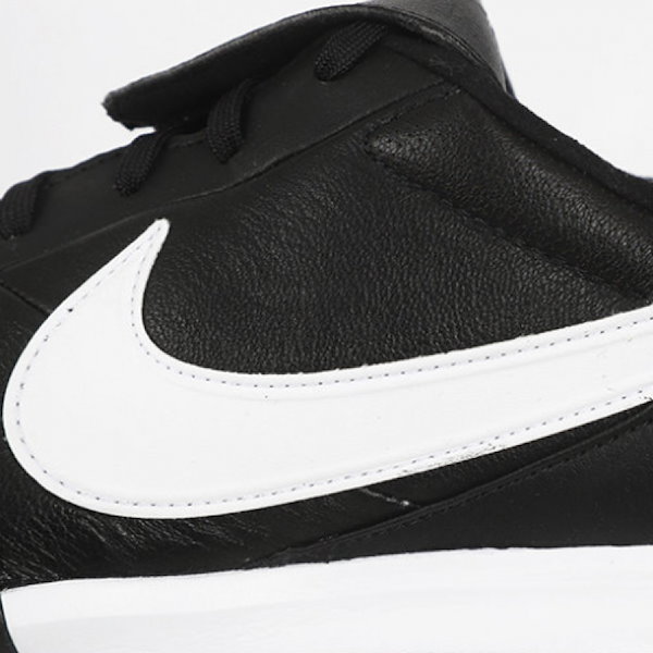 Qoo10] NIKE ナイキサッカーシューズフットサルシューズ